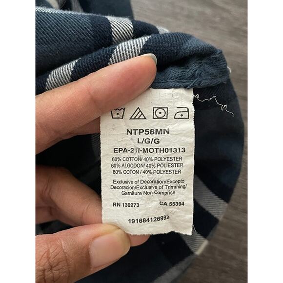 Wrangler ATG All Terrain Gear Elbow Patch Button-Up Flannel Shirt - Size L - Picture 6 of 6